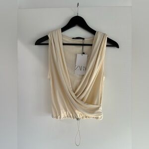 Zara hooded flowy top with adjustable toggle at waist